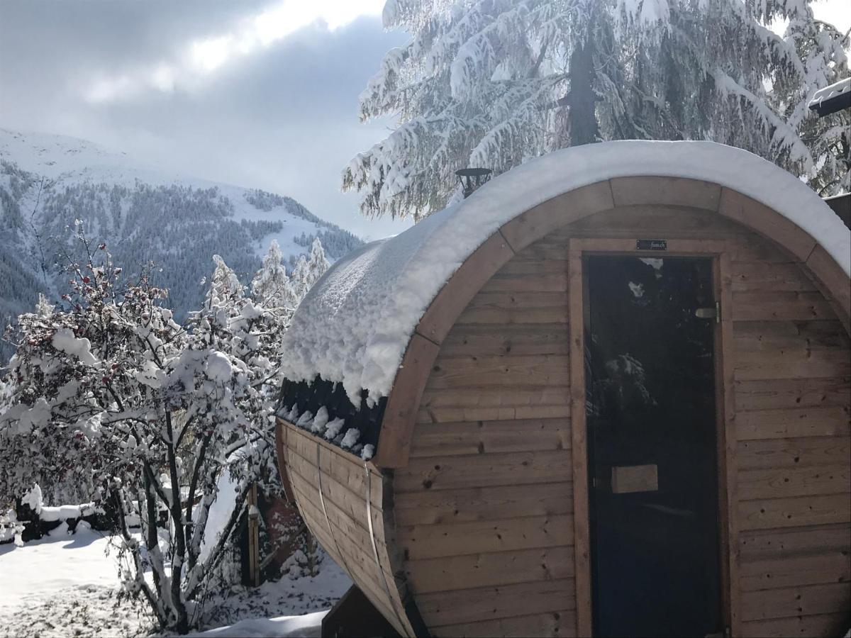 Laerchenwald Lodge Bellwald Bagian luar foto