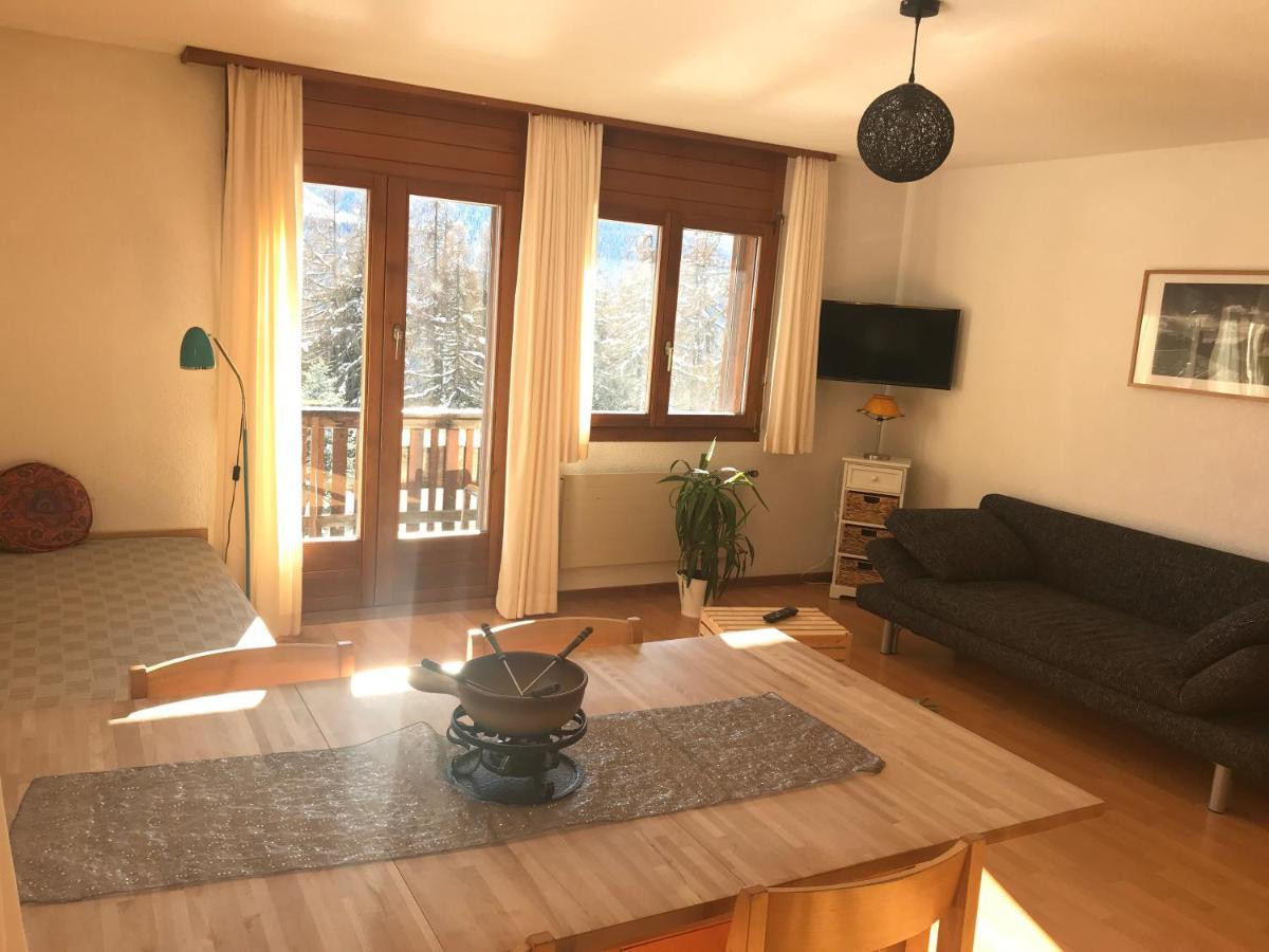 Laerchenwald Lodge Bellwald Bagian luar foto